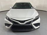 Used 2022 Toyota Camry SE image 3
