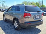 Used 2011 Kia Sorento LX w/ Convenience Pkg image 4