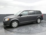 Used 2019 Dodge Grand Caravan SE image 3