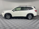 Used 2024 Subaru Forester Premium image 5