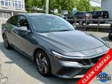 Used 2024 Hyundai Elantra SEL w/ Convenience Package image 3