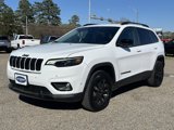 Used 2023 Jeep Cherokee Altitude Lux image 3
