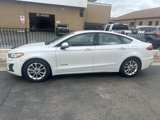 Used 2019 Ford Fusion SE image 3