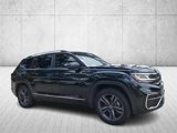 Used 2022 Volkswagen Atlas SEL R-Line image 3