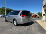 Used 2018 Chrysler Pacifica Touring-L w/ Premium Audio Group image 5