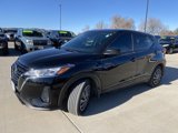 Used 2021 Nissan Kicks S image 3