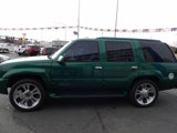 Used 1999 GMC Yukon Denali image 4