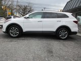 Used 2017 Hyundai Santa Fe SE image 5