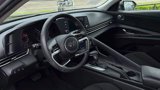 Used 2021 Hyundai Elantra SEL image 2