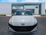 Used 2023 Hyundai Elantra SEL image 2