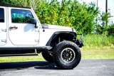 Used 2015 Jeep Wrangler Unlimited Rubicon image 6