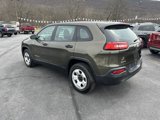 Used 2014 Jeep Cherokee Sport image 5