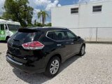 Used 2015 Nissan Rogue SV image 3