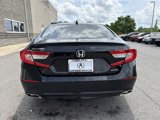 Used 2018 Honda Accord Touring image 4