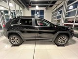 Used 2022 Jeep Cherokee Trailhawk image 5