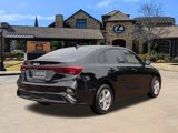Used 2022 Kia Forte Sedan image 2