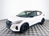 Used 2022 Nissan Kicks SV image 4