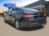 Used 2017 Ford Fusion SE image 5