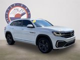 Used 2021 Volkswagen Atlas Cross Sport SE image 2