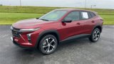 Certified 2024 Chevrolet Trax RS w/ Driver Confidence Package image 4