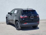 New 2025 Jeep Compass Latitude image 3
