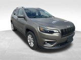 Used 2019 Jeep Cherokee Latitude w/ Popular Appearance Group image 2