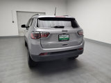 Used 2018 Jeep Compass Latitude image 6