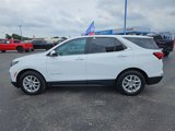 Used 2023 Chevrolet Equinox LT w/ Driver Convenience Package image 2