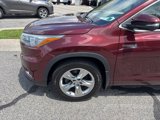 Used 2015 Toyota Highlander Limited Platinum image 3