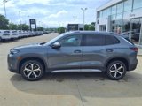 New 2025 Volkswagen Tiguan SE image 2