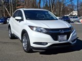 Used 2018 Honda HR-V EX image 2
