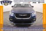 New 2025 Chrysler Pacifica Select image 2