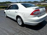 Used 2009 Mercury Milan Premier image 3