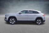 Used 2024 Volkswagen Atlas Cross Sport SE image 2