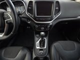 Used 2018 Jeep Cherokee Trailhawk image 5