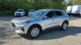 Used 2023 Ford Escape Active image 2