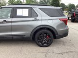 Used 2022 Ford Explorer ST w/ Equipment Group 401A image 4