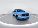 Used 2019 RAM 1500 Classic SLT image 2