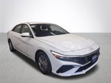 New 2025 Hyundai Elantra SE image 5