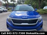 Certified 2022 Kia Seltos S image 3