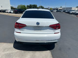 Used 2016 Volkswagen Passat 1.8T R-Line w/ R-Line Lighting Package image 4