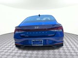 Used 2023 Hyundai Elantra SEL w/ Convenience Package image 3