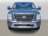 Used 2021 Nissan Titan SV image 3