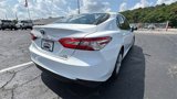 Used 2018 Toyota Camry LE image 5