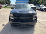 Used 2020 Chevrolet Silverado 1500 Custom w/ Custom Value Package image 2