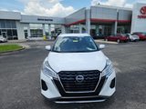 Used 2023 Nissan Kicks SV image 2