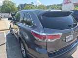 Used 2015 Toyota Highlander XLE image 2