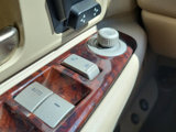 Used 2009 Lincoln Town Car Signature Limited image 5