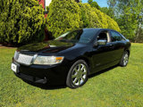 Used 2006 Lincoln Zephyr image 2