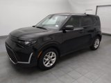 Used 2023 Kia Soul LX w/ LX Technology Package image 2